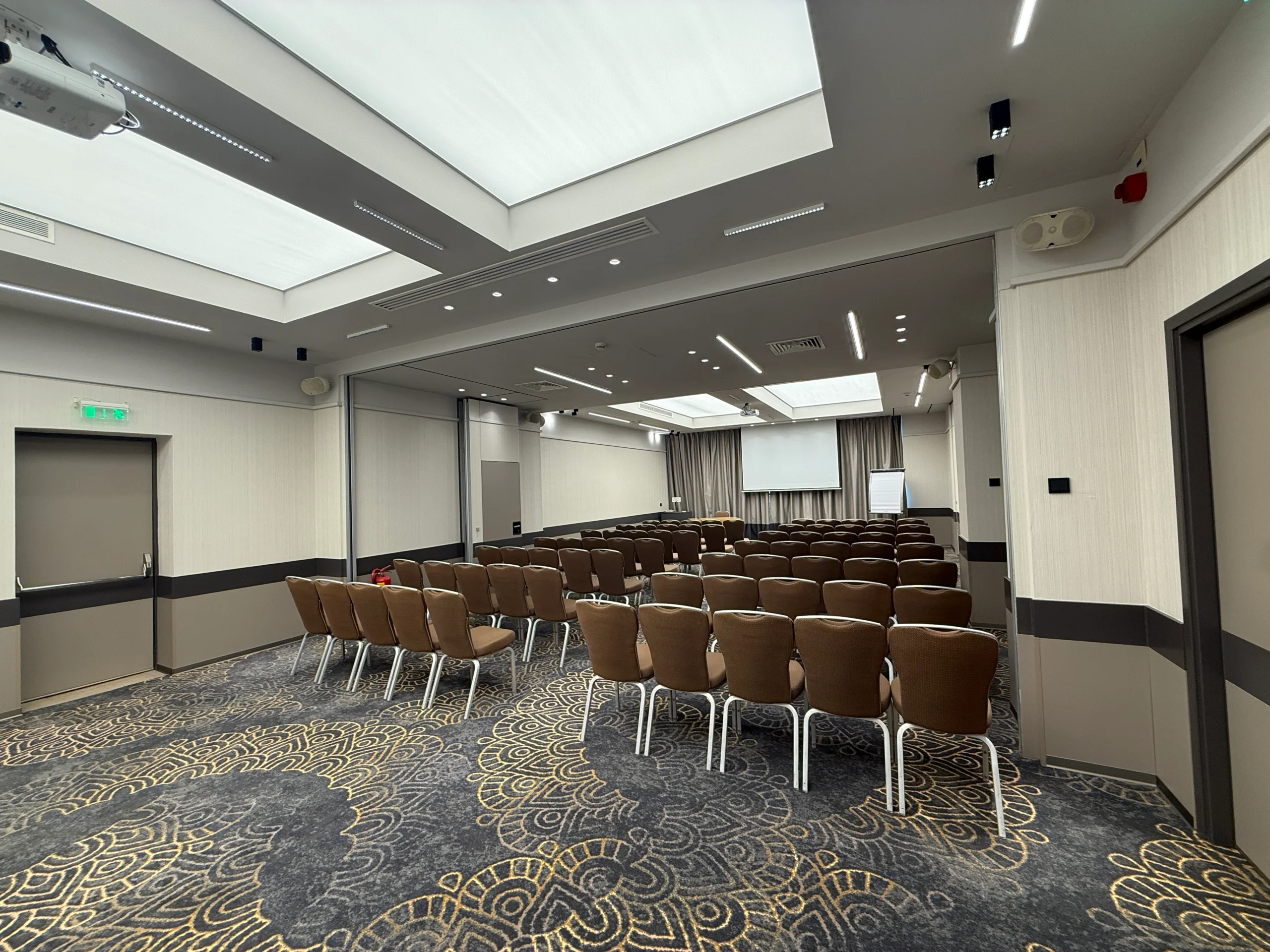Holiday Inn Athens – Λεωφόρος Αττικής