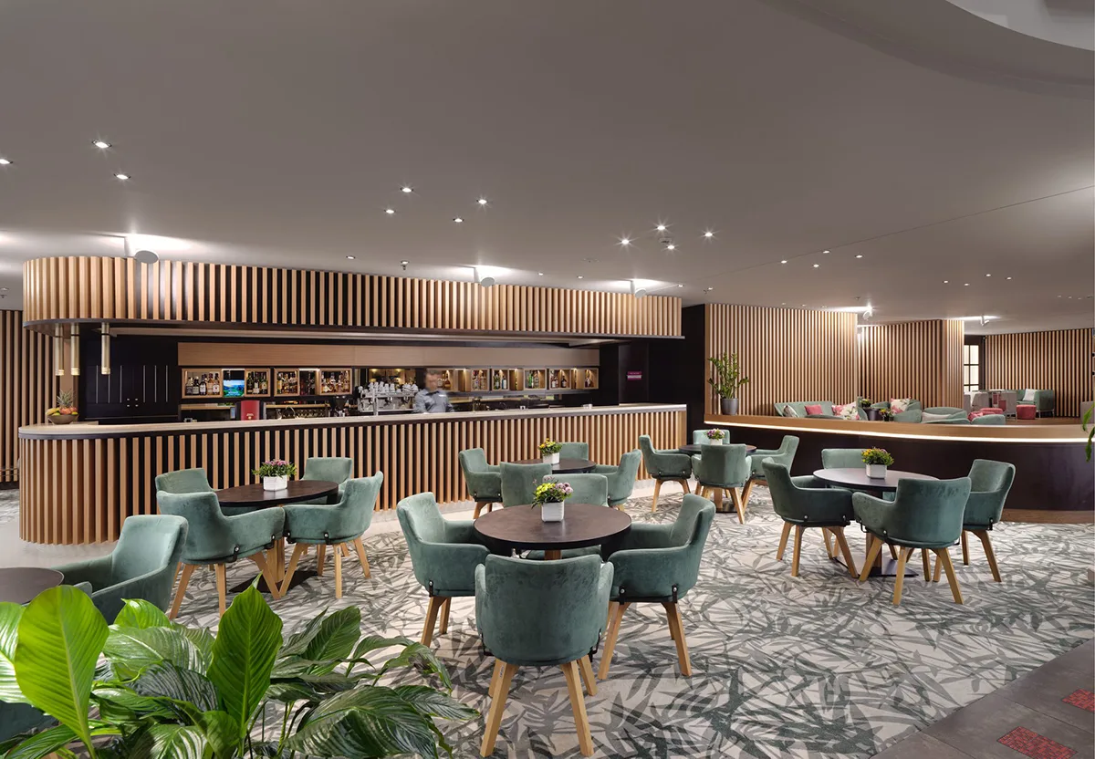 Crowne Plaza Athens, 5* – Lobby Bar