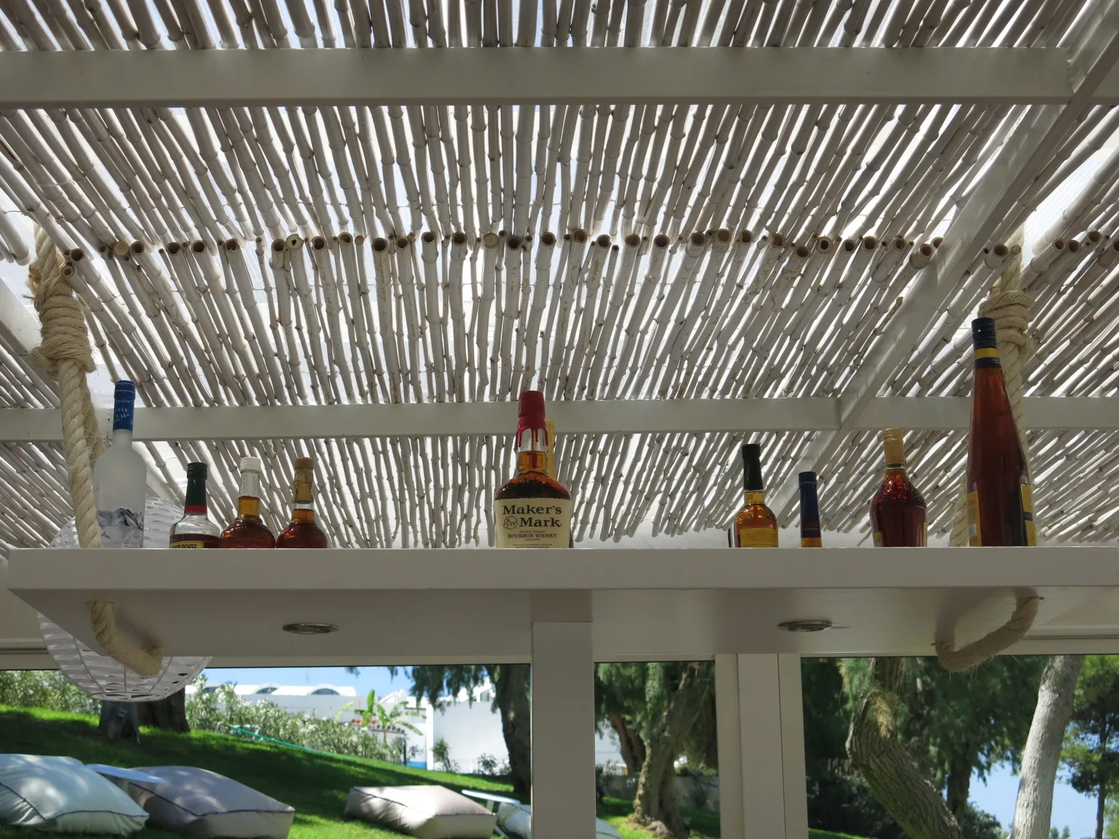 Ammos Beach Cocktail Bar