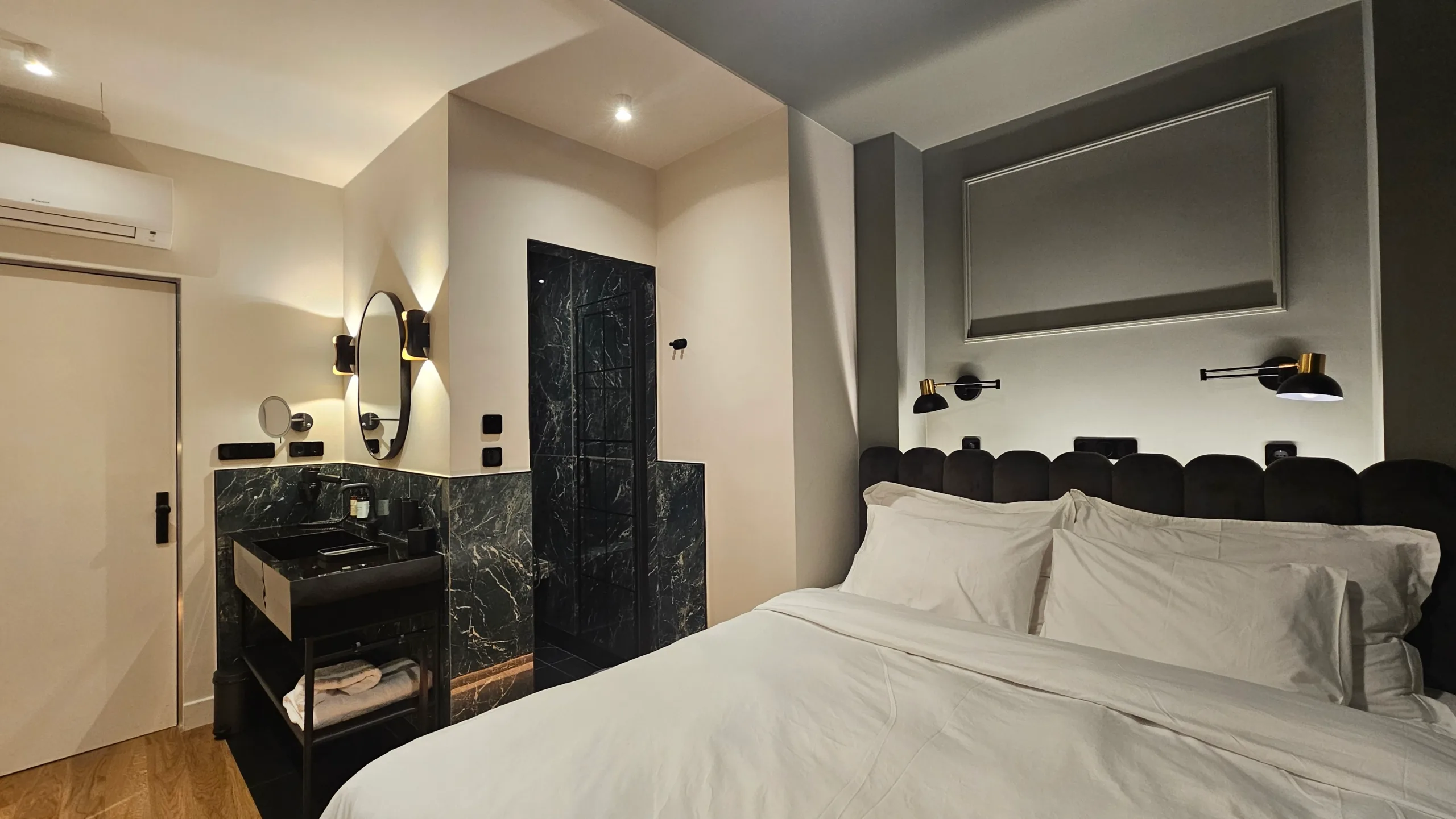 Hospitality Atelier, Κολωνάκι
