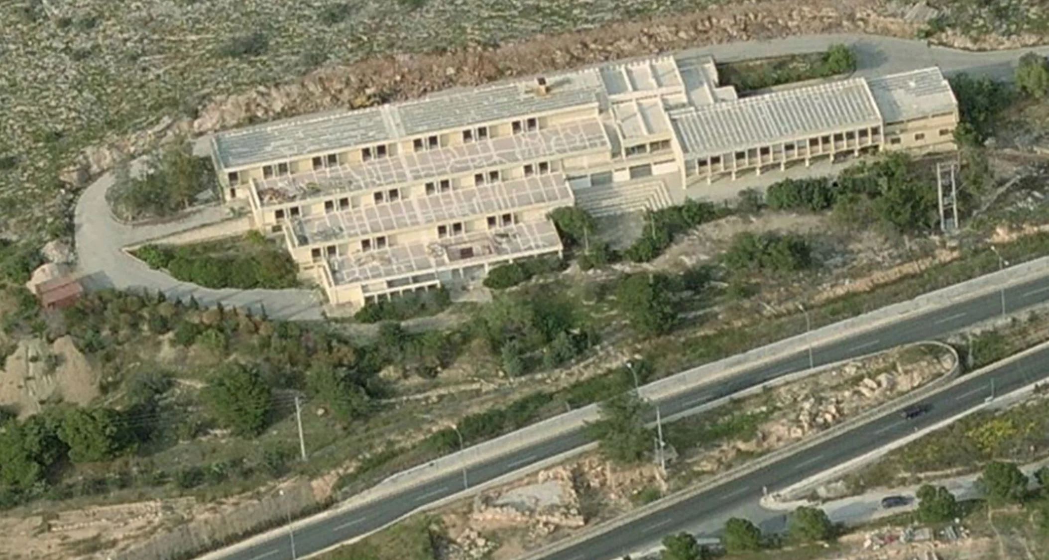 Μονάδα Φροντίδας Ηλικιωμένων Aktios Οδηγός, Βάρη