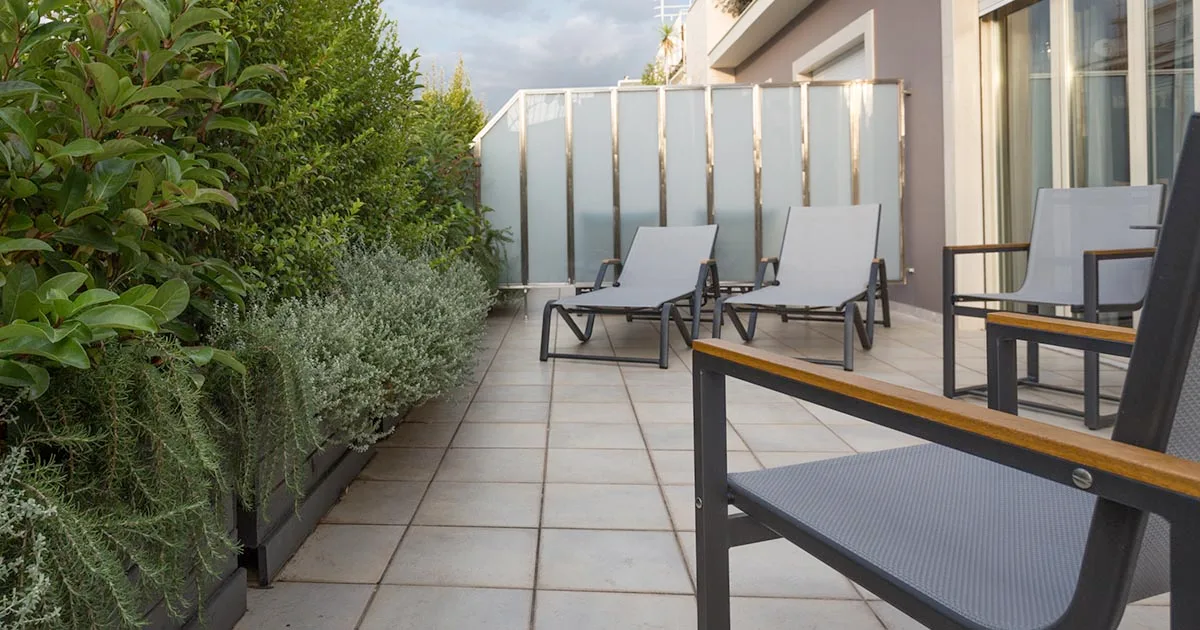 Holiday Suites, Οδός Άρνης, 5*