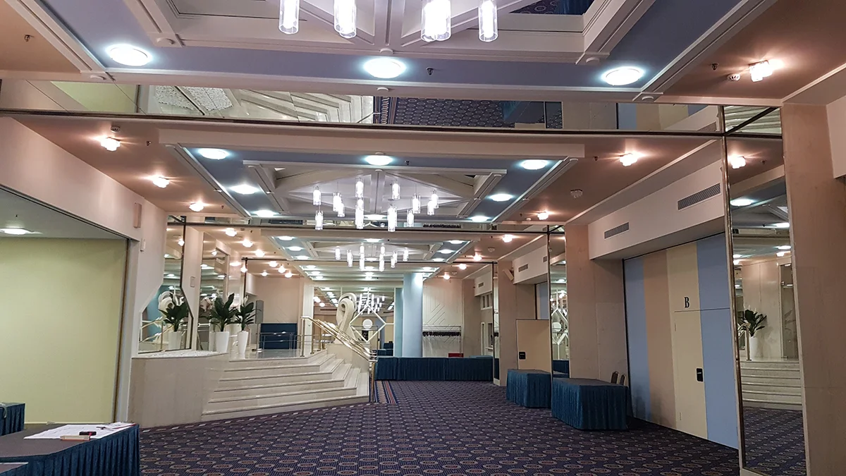 Crowne Plaza Athens – Συνεδριακό Κέντρο, 5*